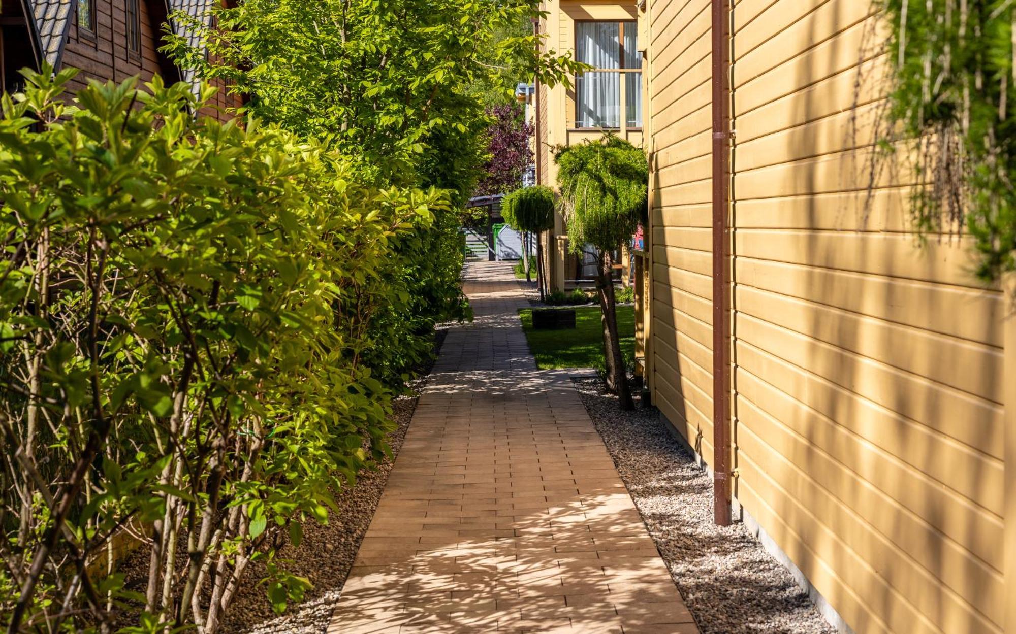 Domki Apartamentowe Bravo Боболін Екстер'єр фото