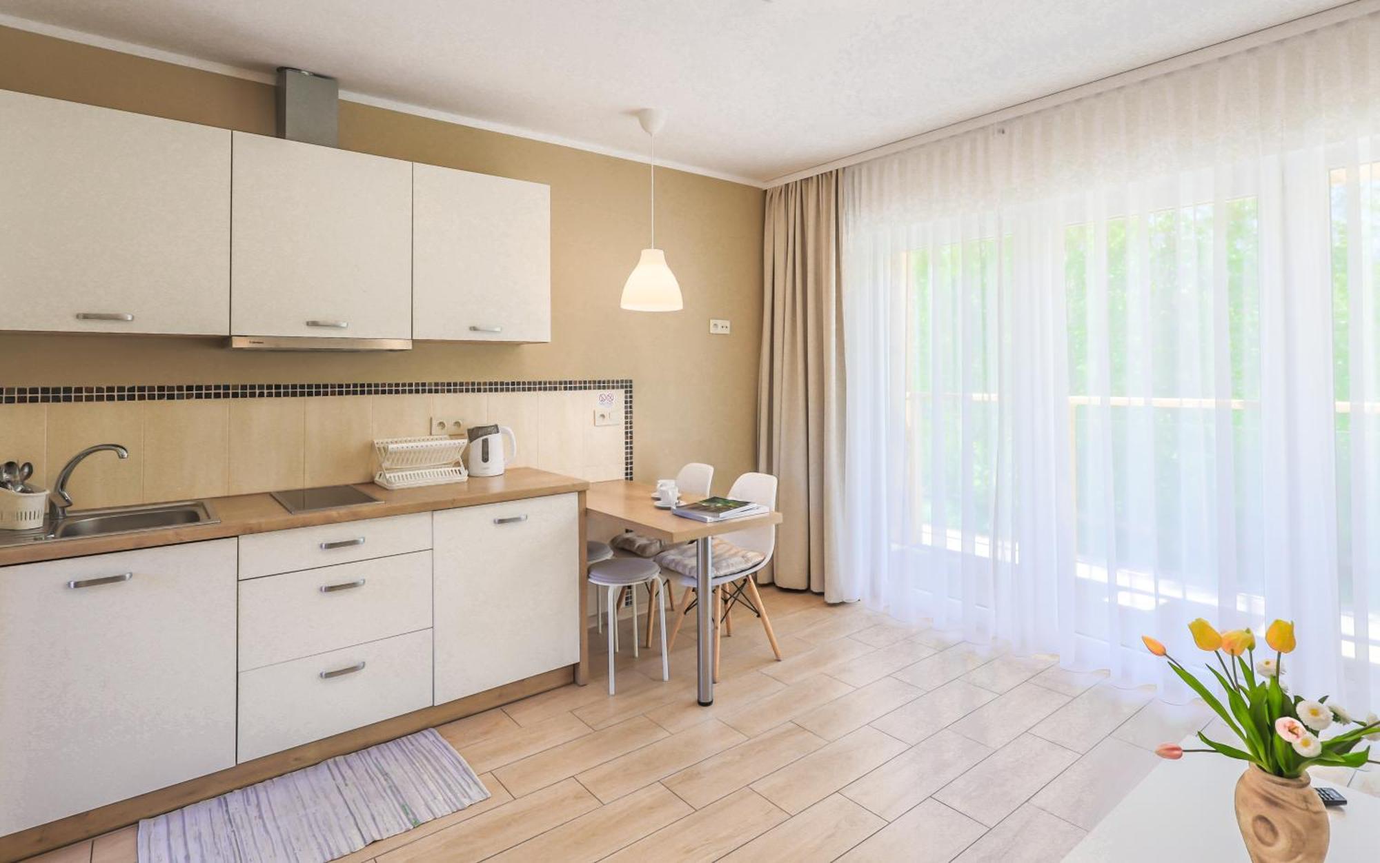 Domki Apartamentowe Bravo Боболін Екстер'єр фото